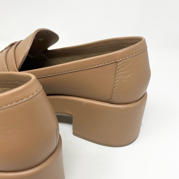 Chanel Calfskin Leather Platform Tan CC size 38 EU 7-7.5 US - Picture 6 of 8